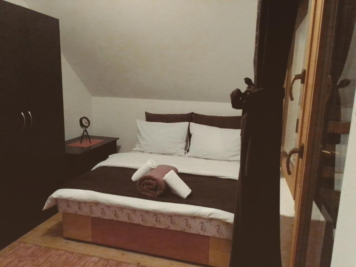 Villa Vikend Kuca Dokovic - Jahorina à Pale Extérieur photo